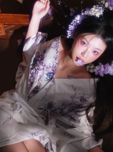 Kimono Tradicional Japonês Fem - Photography Outfit avaliação e preço