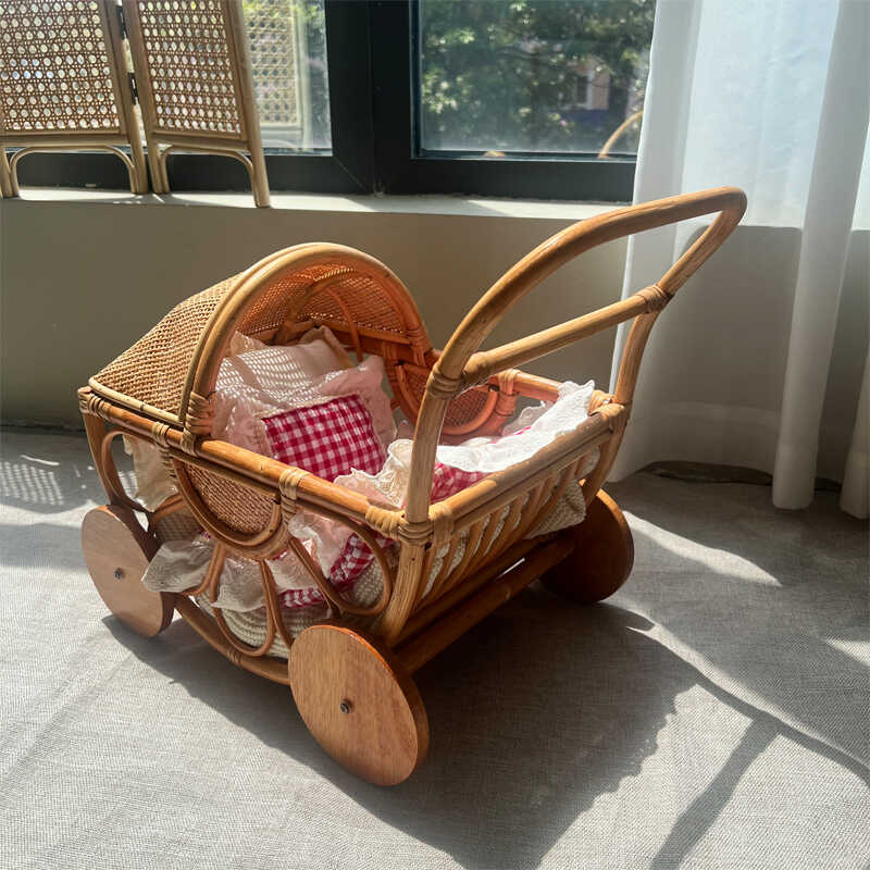 Carrinho de bebê de rattan tec - Photography Vintage Style avaliação e preço