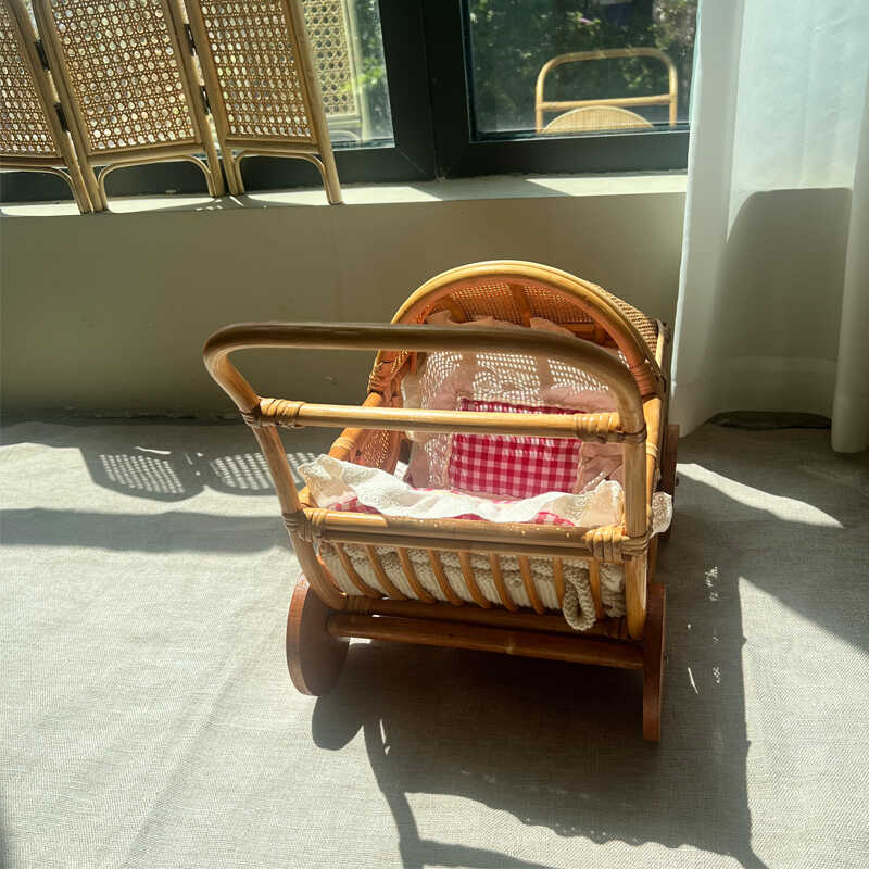 Carrinho de bebê de rattan tec - Photography Vintage Style avaliação e preço