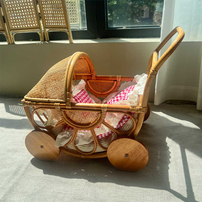 Carrinho de bebê de rattan tec - Photography Vintage Style avaliação e preço